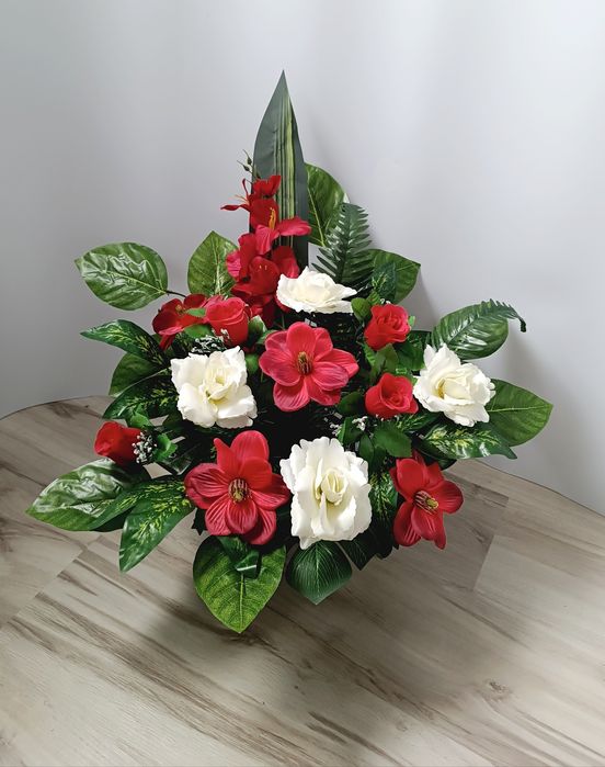 Komplet wiązanka stroik na grób cmentarz