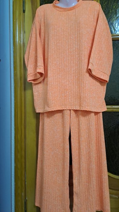 Трикотажний костюм ( домашній, прогулянковий), 54-56