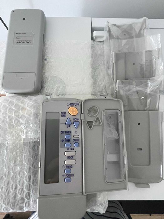 Conjunto 4 comandos novos Daikin ARC417A364585405463681121