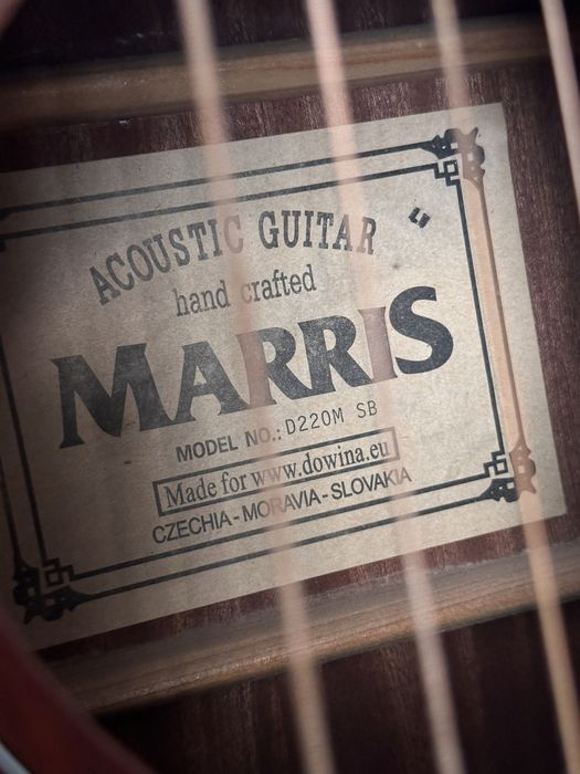 Gitara Akustyczna Marris D220M SB – Idealna Akcja Strun & Elixir