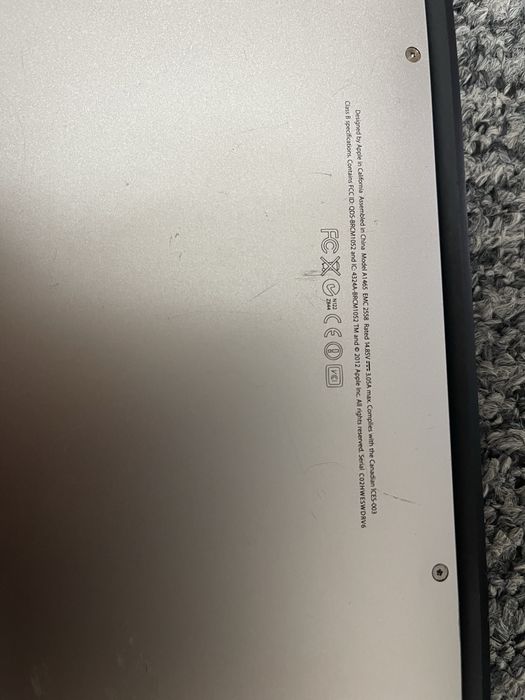 MacBook aAir A1465