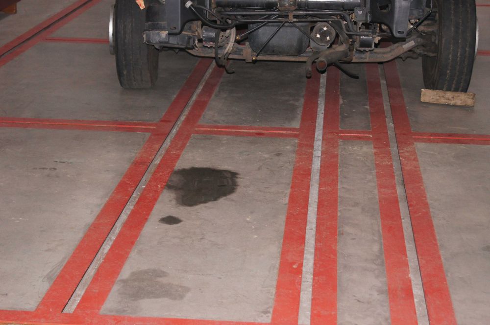 prostowanie ram, naprawy powypadkowe ciężarowe, dostawcze, rolnicze