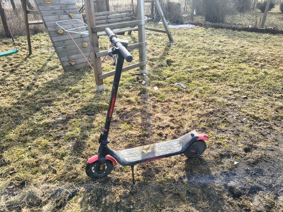 Sprzedam hulajnogę elektryczną marki Red Bull