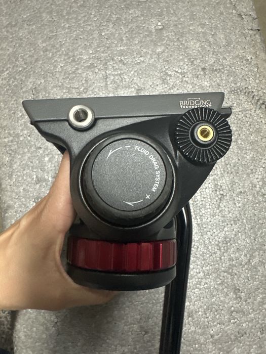 cabeça  de vídeo Manfrotto MVH502AH