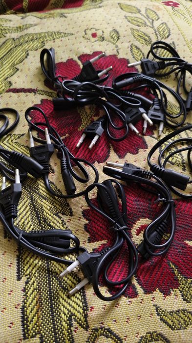 Мережевий кабель живлення IEC C7 2pin