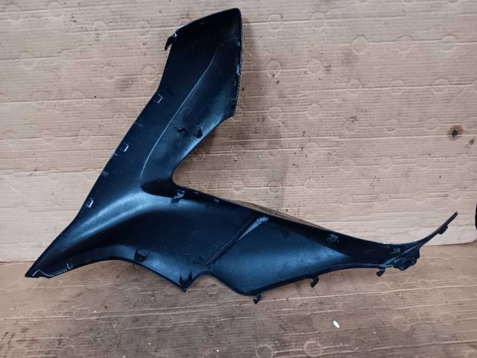 Carenagem frontal direita Honda PCX125  versão  2019 a 2020