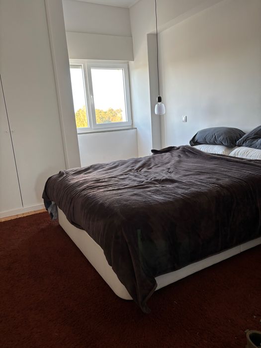 Cama de casal TJÅLLE