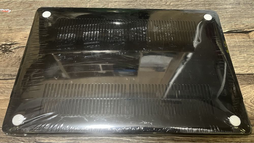 Чехол бампер для MacBook Pro 15.4