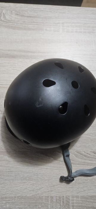 Sprzedam kask uzywany