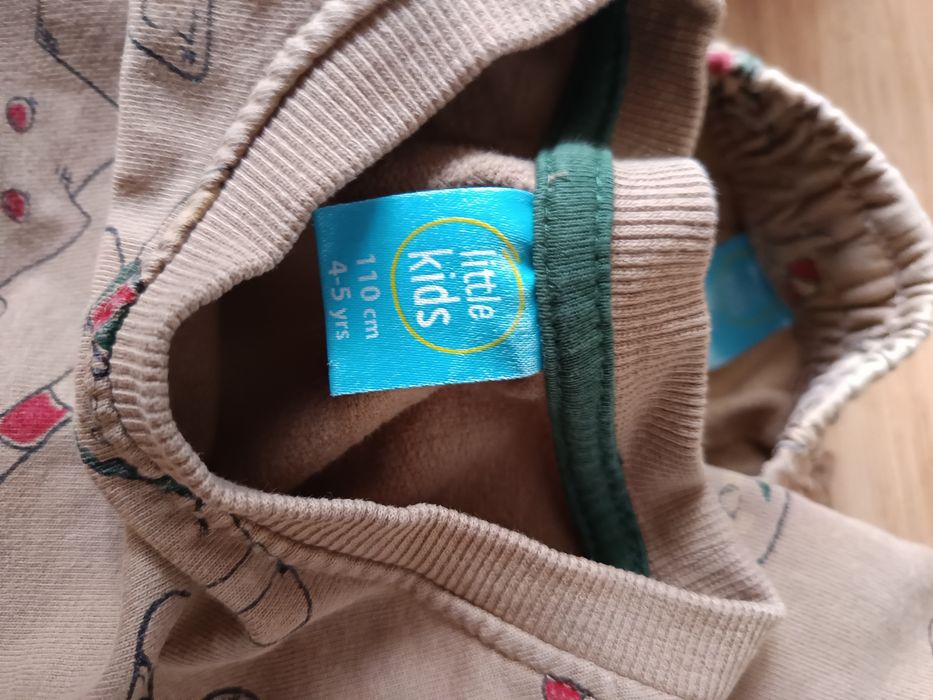 Nr341) dres swieteczny chłopięcy 4-5 lat