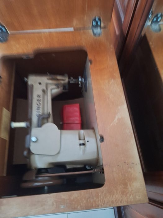 Maquina Singer de Pedal 1980
