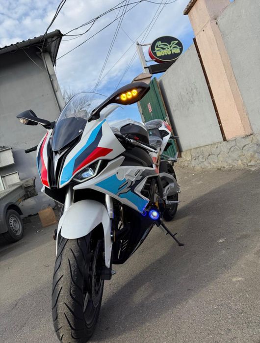 Mota viper em estado novo