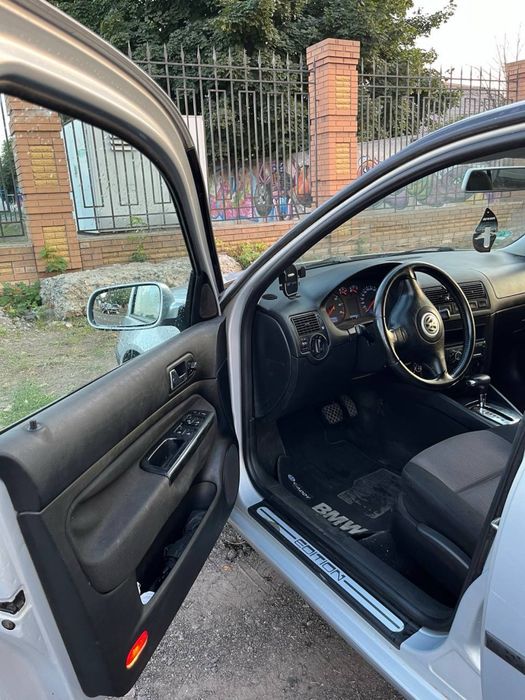 VOLKSWAGEN GOLF 2000 VIN WVWZZZ1JZYW759773 фото оголошення 9 з 11