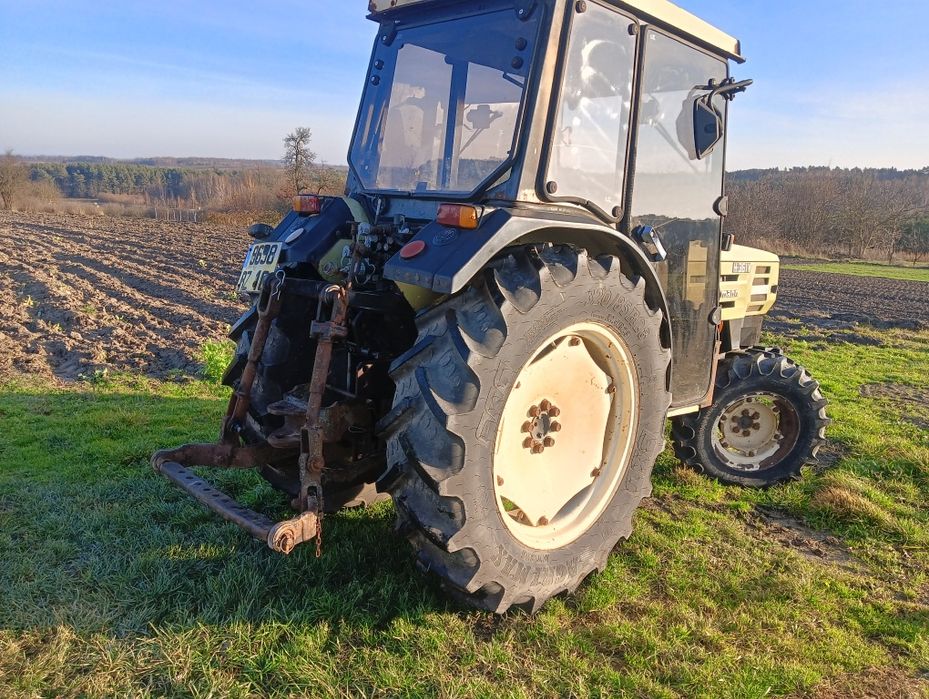 Ciągnik sadowniczy Hurliman H361V(Same Frutteto 60) 4x4 60Hp