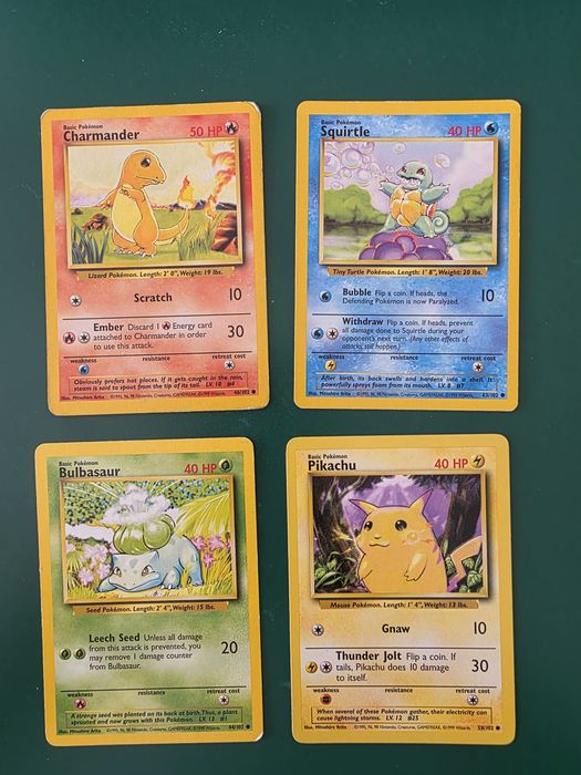 Cartas Pokemon 1999 - Charmander, Squirtle, Bulbassaur, Pikachu