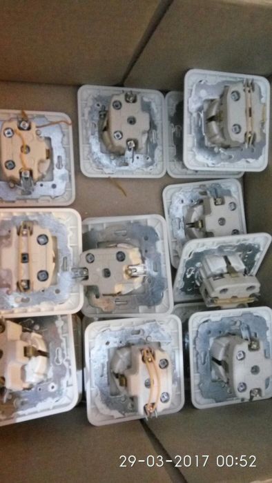 tomadas elétricas usadas