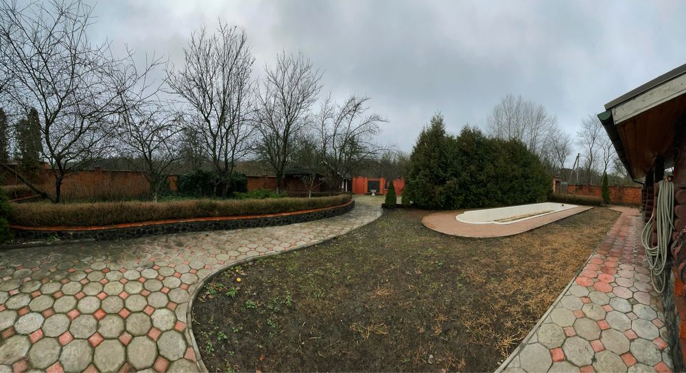 Продаж розкішного та унікального домоволодіння в м. Корсунь !