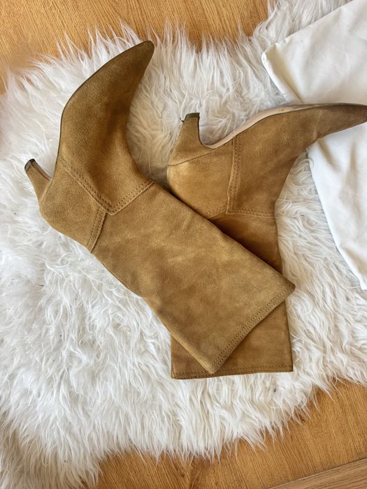 Замшевые сапоги zara