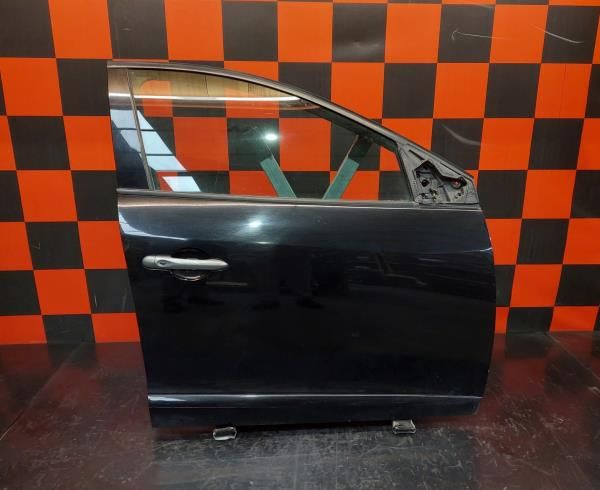 Porta frente direita RENAULT Megane III Grandtour (KZ0/1)