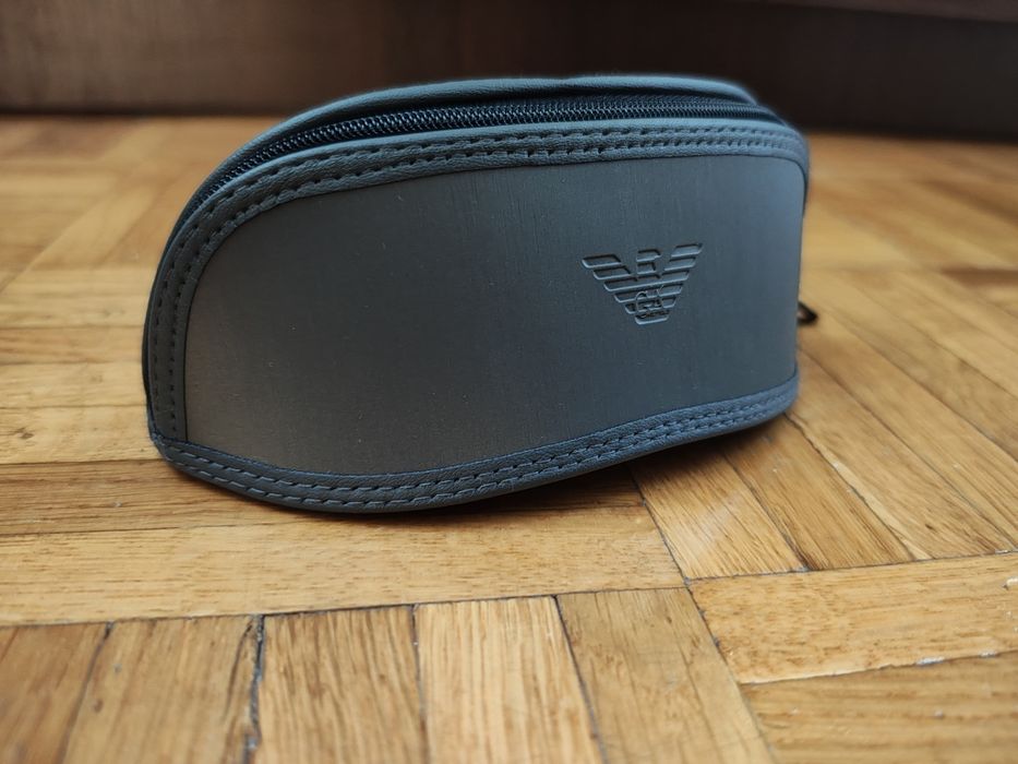 Etui na okulary Emporio Armani