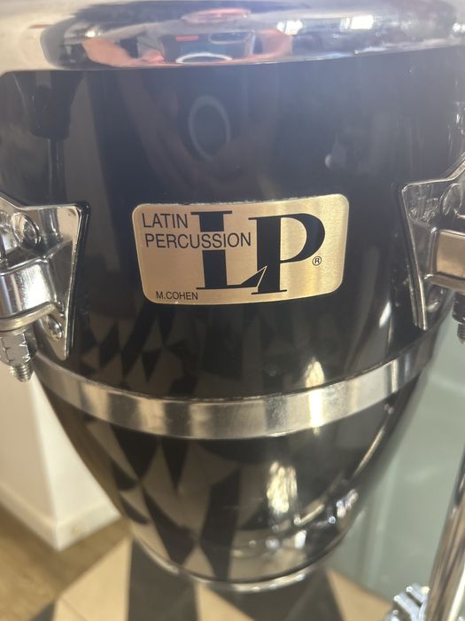 Mini Congas LP (Latin Percussion) + Peles Novas LP + Tripé