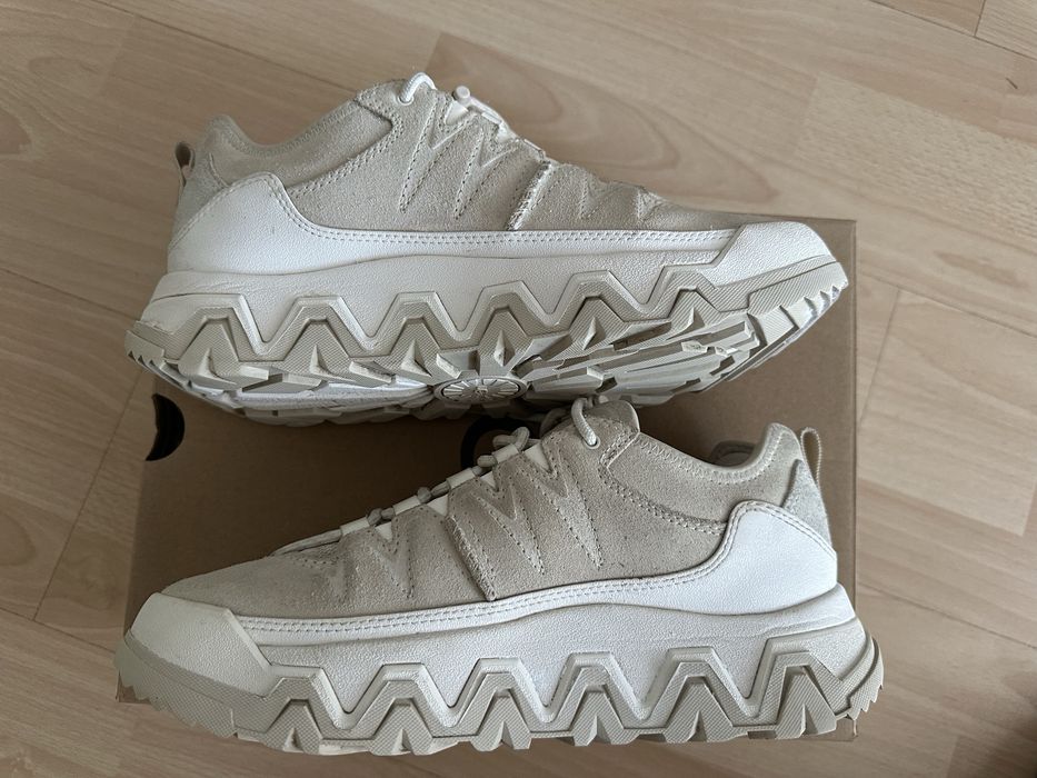 Кросівки UGG CapTrail Low ориг 24,5см,ідеал