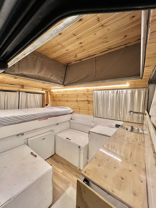 Campervan - Renault Trafic 2.5 -