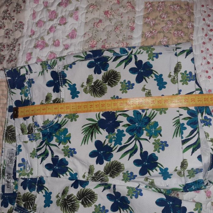 Calções criança marca Tiffosi.