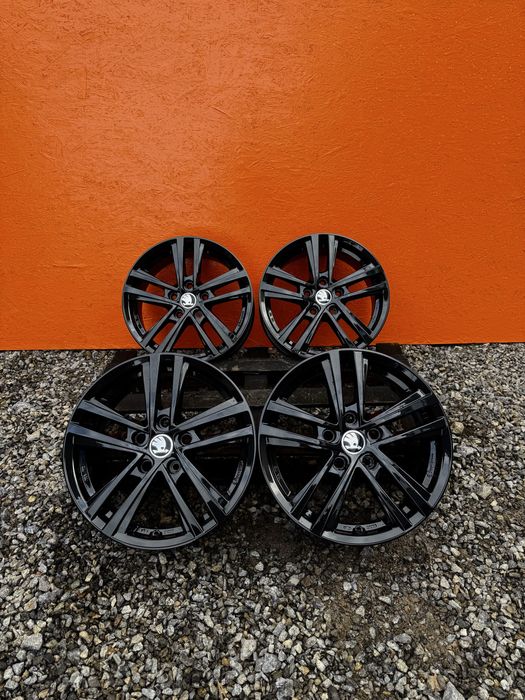 Диски R16 5.112 ET43 цо 57.1 гольф тоуран кадді шкода а5 а7 карок джет