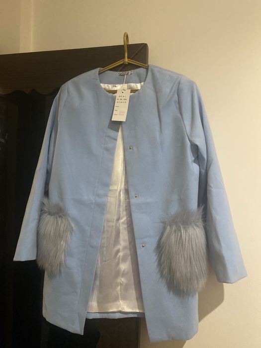 Пальто для дівчинки підлітка