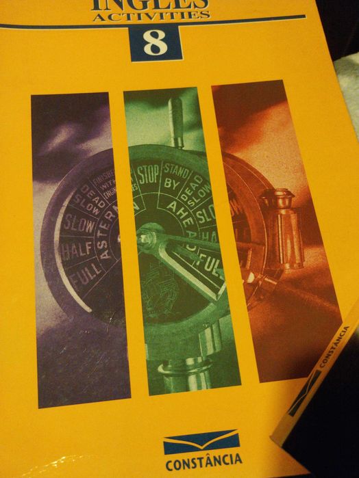 Inglês 8 - livro e atividades