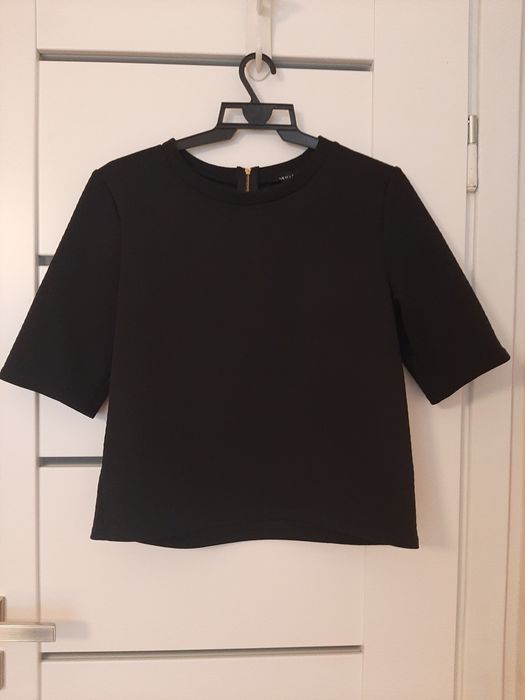 Czarna elegancka bluzka NEW LOOK 12/40 aktualne