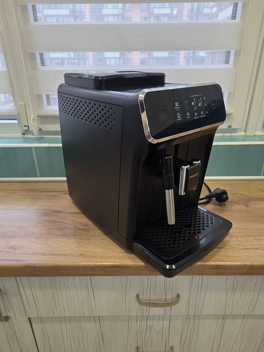 Автоматична кавомашина Philips ep2220 late go, ідеал, щойно обслужена