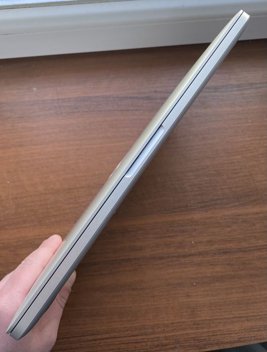 Macbook Pro 13 Retina 2013 4/128 Neverlock