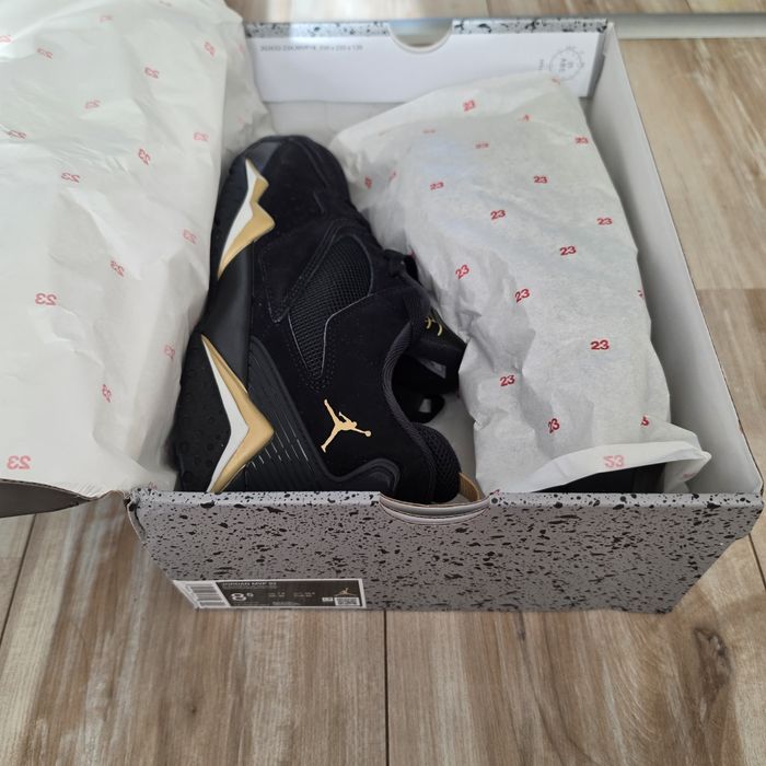 Jordan MVP 92 Black/Gold – r. 42 (US 8.5) | Stan bardzo dobry