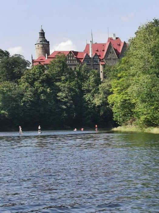 Domek letniskowy nad jeziorem, Bożkowice, okolice zamku Czocha