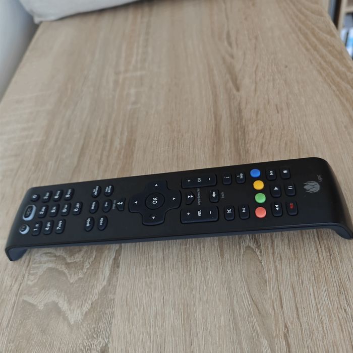 Nowy pilot Upc ,pilot tv ,pilot box