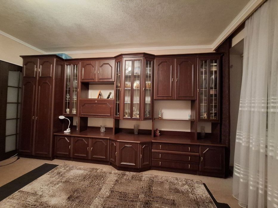 Меблі(стінка в ідеальному стані)