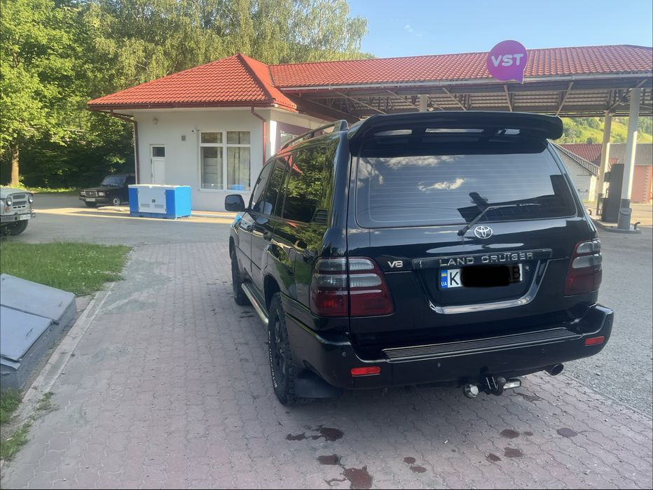 Продам Toyota Land Cruiser 100