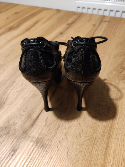 Włoskie buty Cinti 38