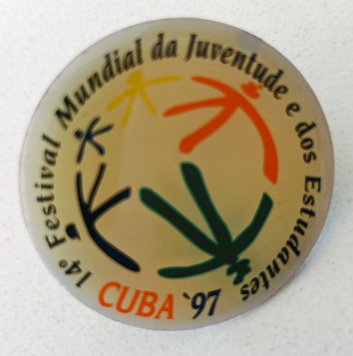 Vendo Pin's clássicos e raros