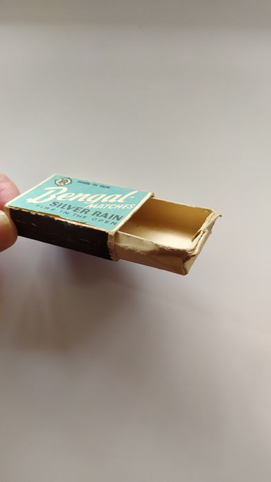 Винтажный коробок Bengal Matches ГДР бенгальские огни
