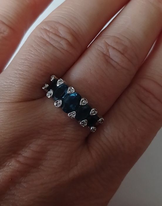 Кільце срібло 925 з топазом лондон блю