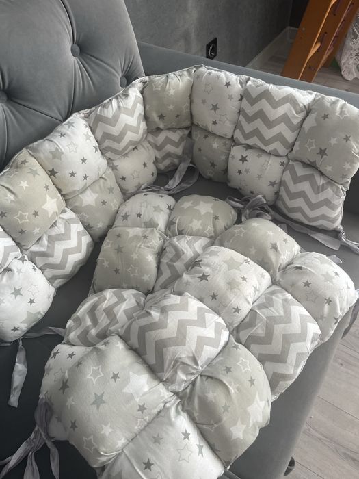 Бортики в дитяче ліжечко