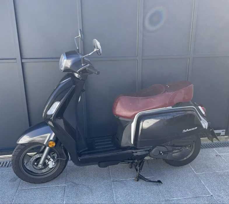 Keeway Zahara 50 – Estilo Retro – Apenas 8.700km (Muito Económica)
