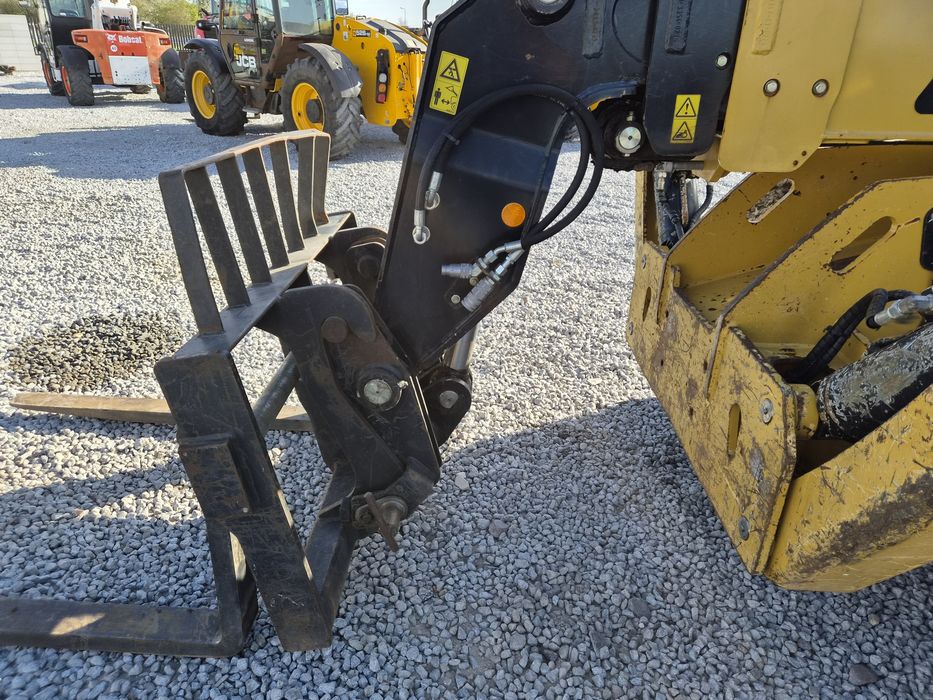 Ładowarka teleskopowa CAT TH414C Jcb 540-140