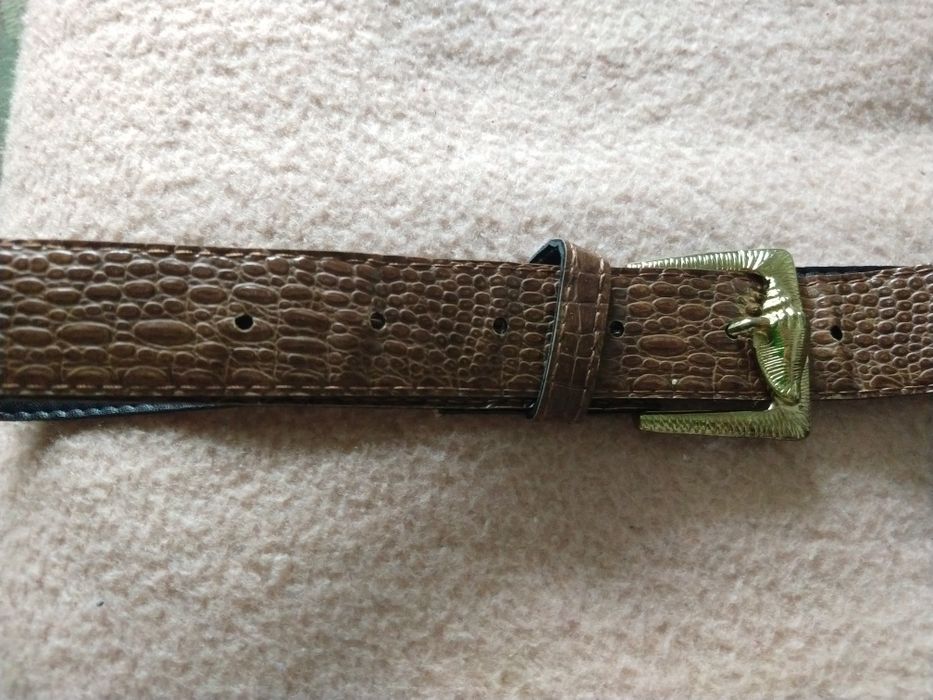 Pasek damski wężowa skóra .
