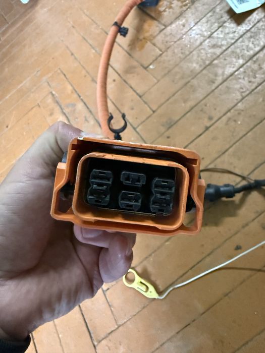 Кабель для зарядки автомобіля Audi E Tron 18- 4KR971106G англія