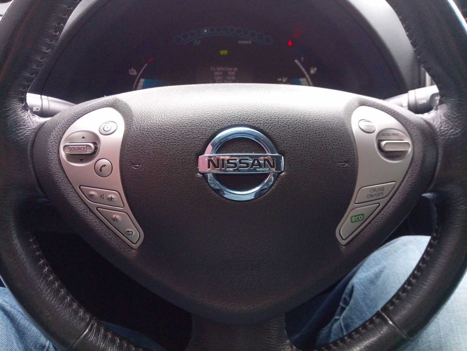 Електромобіль электромобиль Nissan Leaf 2015