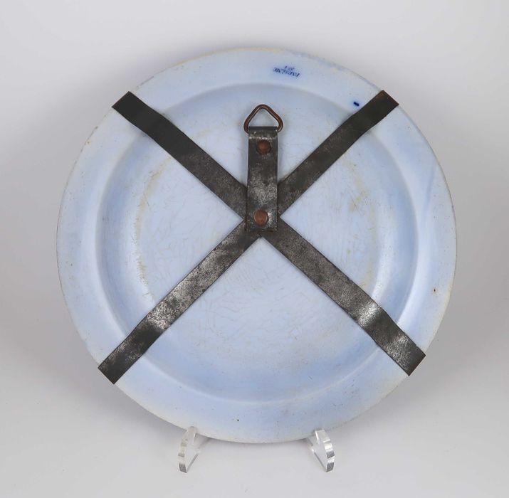 Prato antigo em faiança Séc. XIX